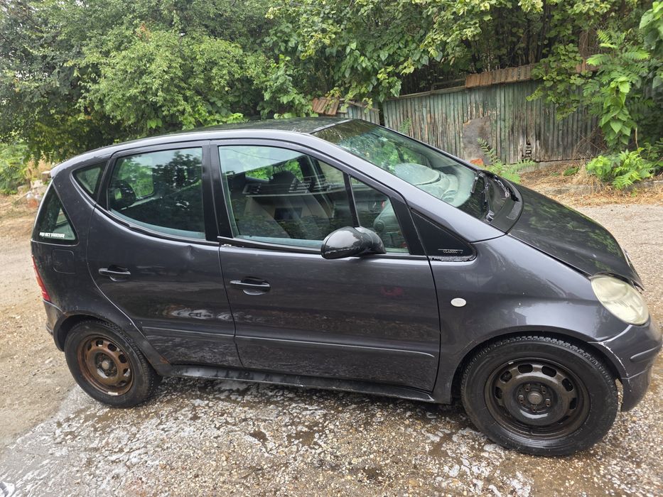 Mercedes-Benz A 140 на части