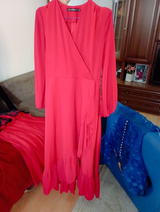 Продам платье буу