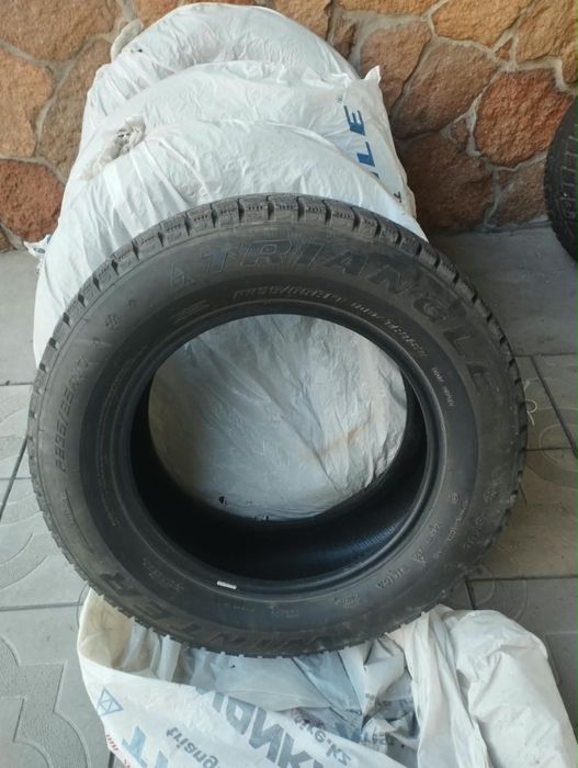 Продам зимние шины