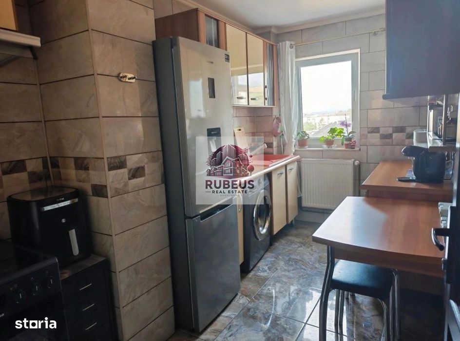 Apartament cu 3 camere