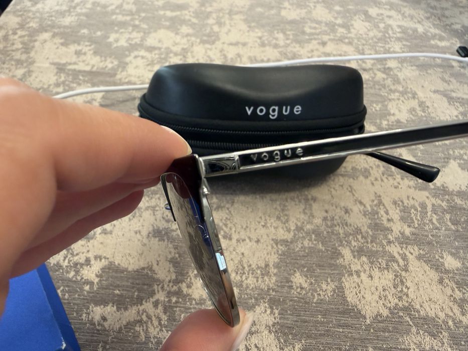 Слънчеви очила Vogue