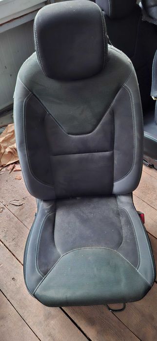 scaune renault clio 4