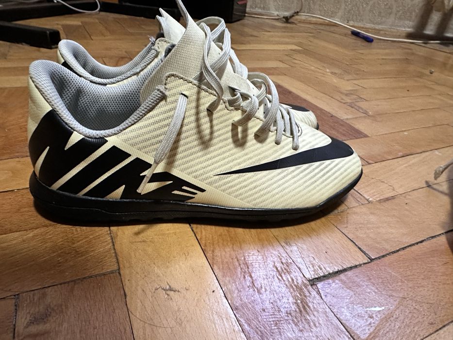 Vand Adidasi Nike MERCURIAL marimea 38