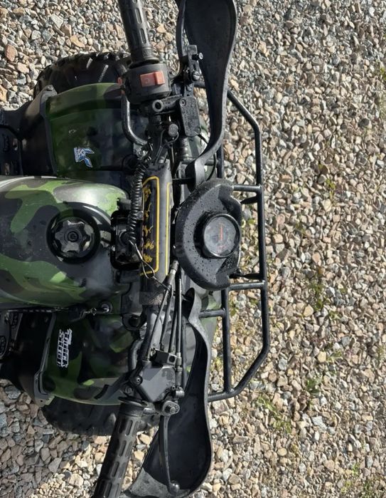 продам квадроцикл