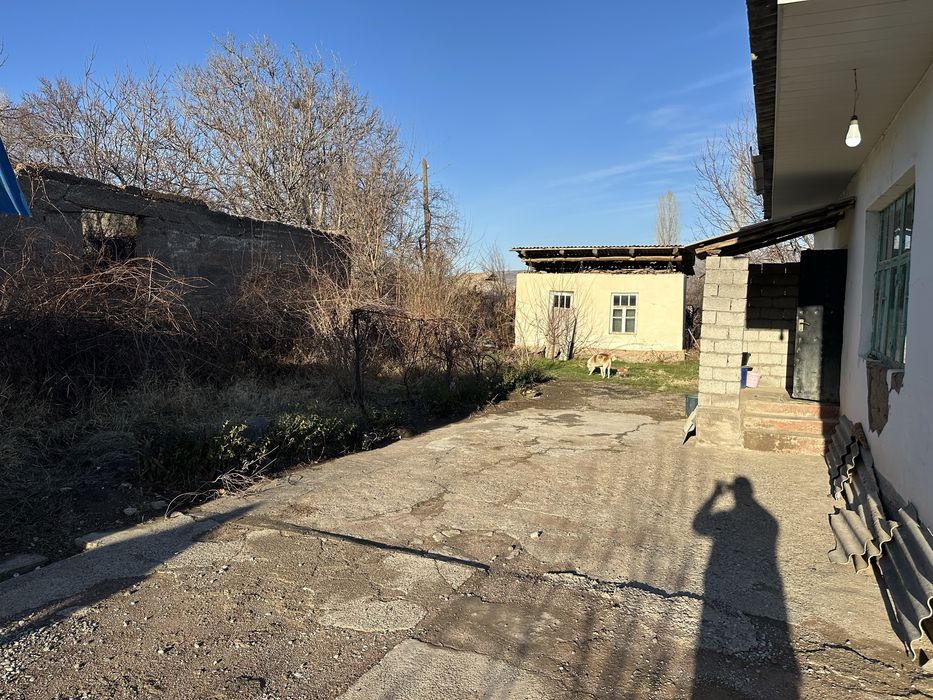 Уй сотилади СРОЧНО!!!