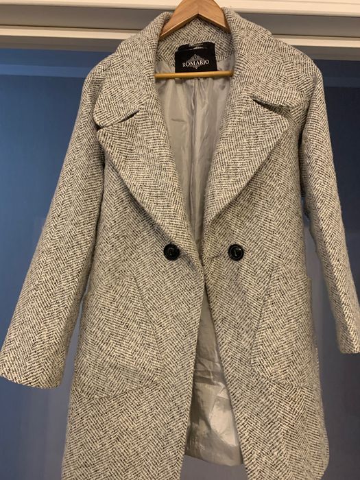 Легкое пальто Romario