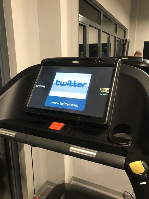 Banda alergare life fitness