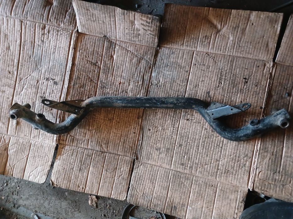 Балка БМВ Е34 привозная