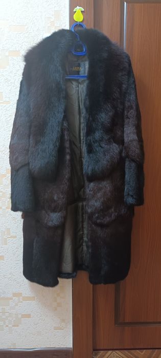Шуба фирма  "Зара"