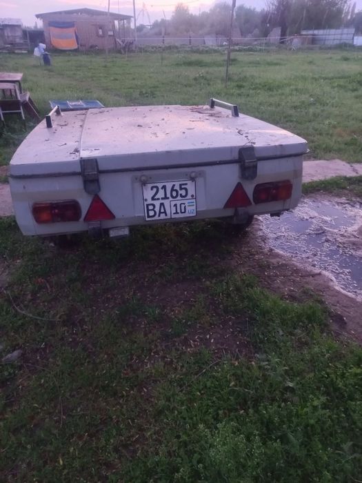 авто прицепи сотилади