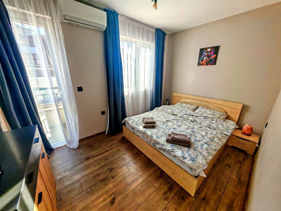 Дава се под наем Двустаен апартамент в Бургас, Център - 52 кв.м за 548.25 € - Снимка #5