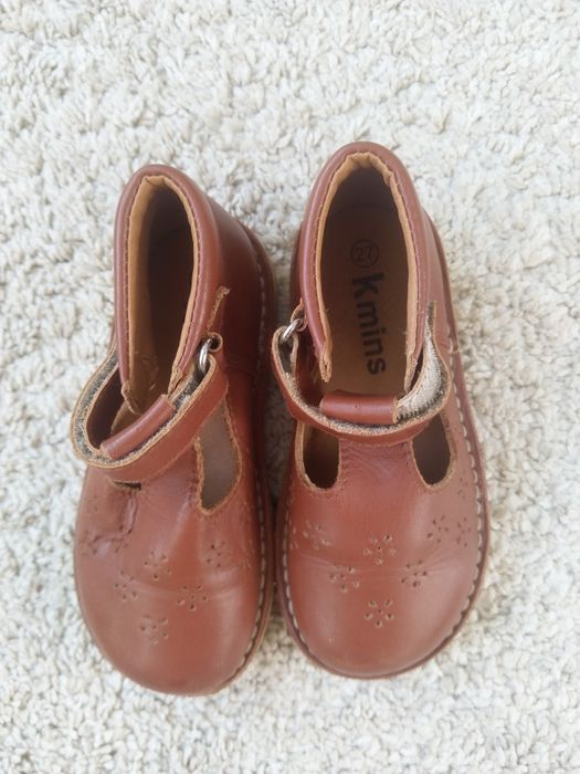 Сандали за момичета