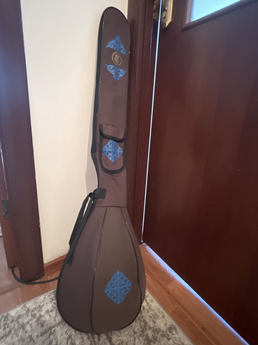 Продам Домбыру и Чехол