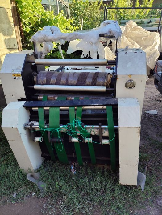 Ламинатор рулонный для цеха