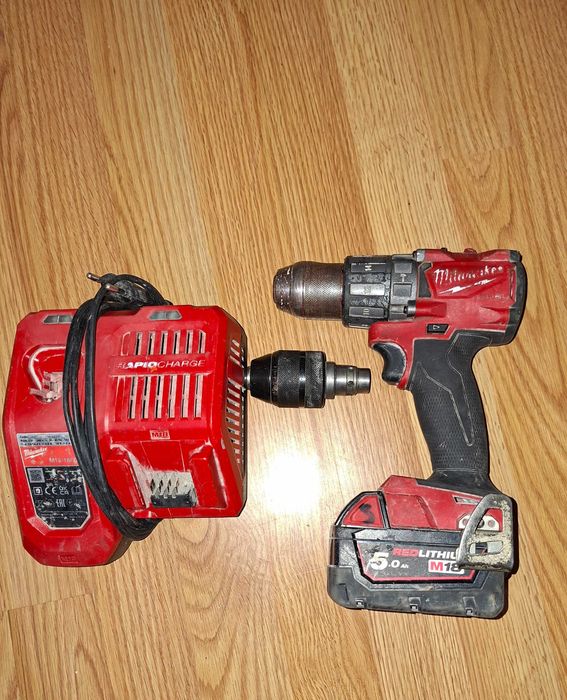 Milwaukee M18 FDD2 винтоверт
