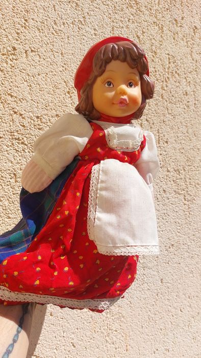 Marioneta,păpușă aradeanca,comunism