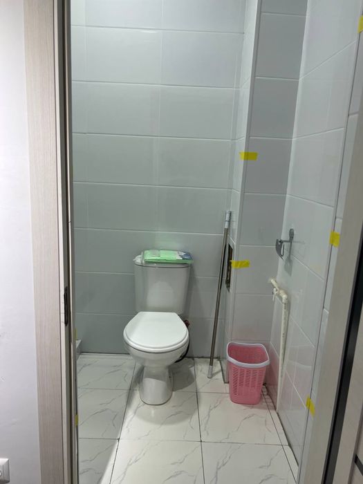 Уй сотилади срочна без маклер 1хонали