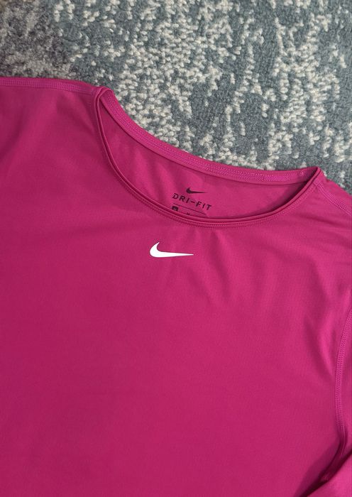 Дамска блузка Nike