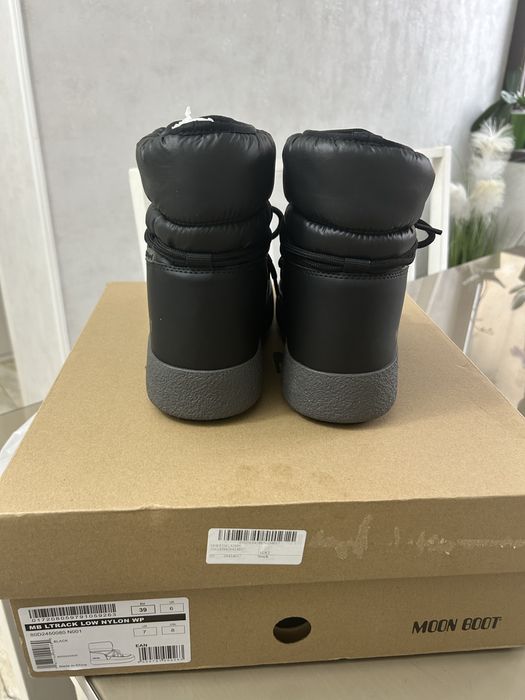 Moon boot low nylon marimea 39