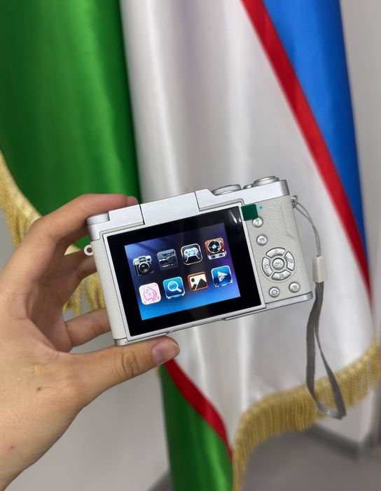 СРОЧНО ПРОДАЮ Цифровой фотоаппарат — состояние НОВОГО!