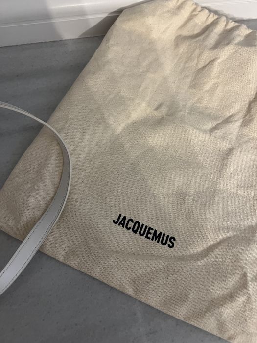 Jacquemus Chiquito Moyen