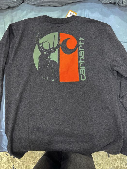 Carhartt лонгслив.