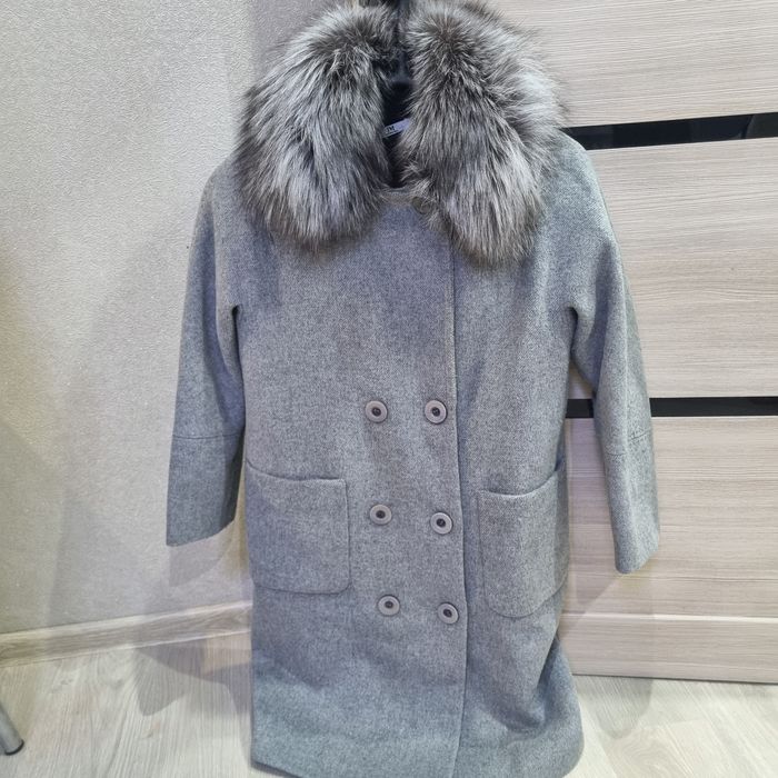 Продам зимнее пальто,натуралка