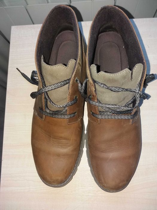 Продам ботинки демисезонные