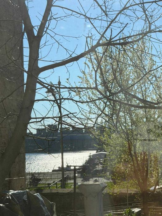 Inchiriez spatiu 5 camere Peninsula