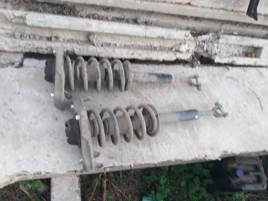 Amortizoare si arcuri audi a4 b6