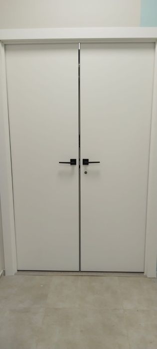Установка межкомнатных дверей