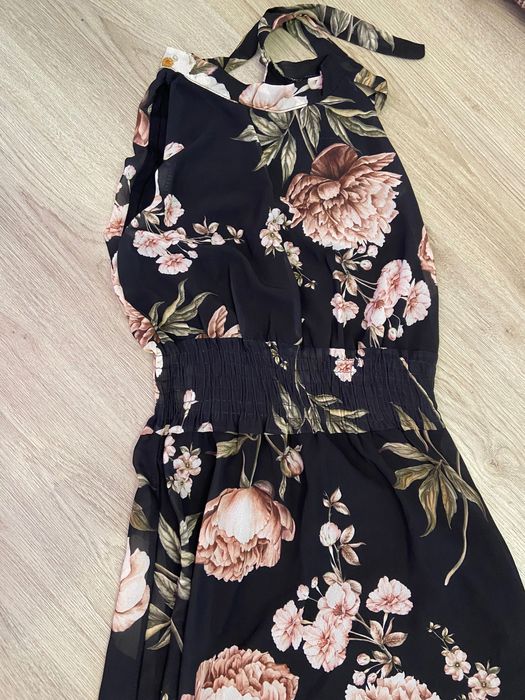 Дълга елегантна рокля