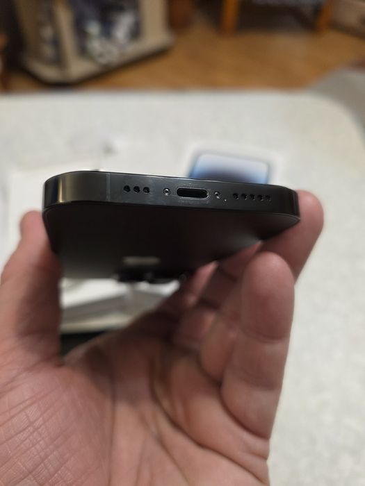 Iphone 14 Pro 256 Gb in stare foarte buna-bonus husa si folie  privacy