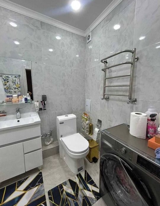 Срочно Продаётся Яккасарай Саламатина Новостройка 2/2/10  евро ремонт