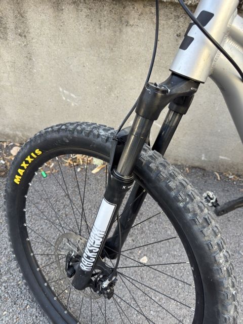 Продавам Cube Attention SLX 27.5 цола, S-размер