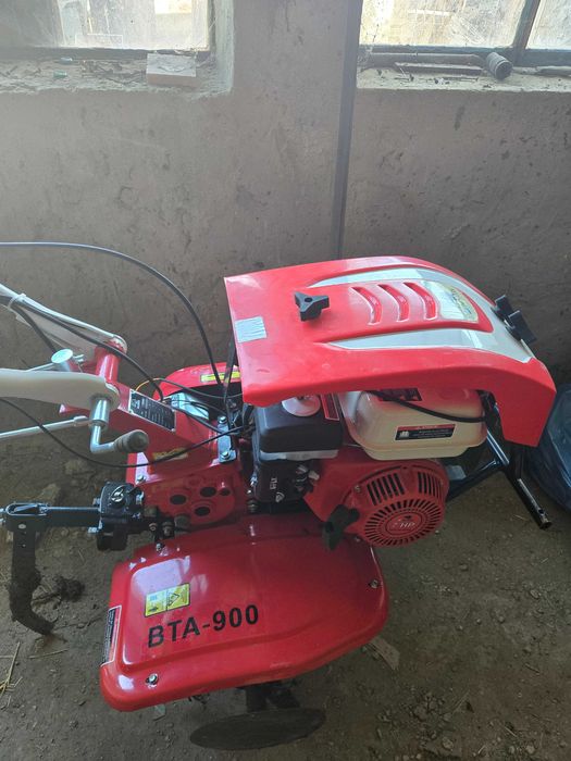 Motocultor pe benzina