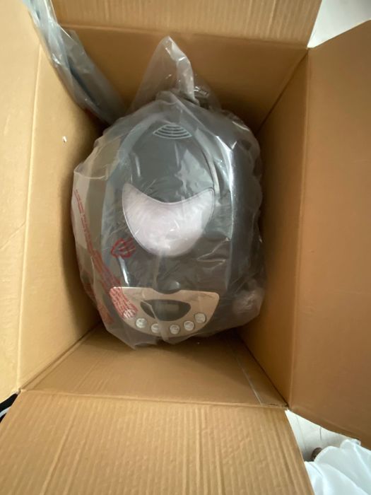 Mașină nouă de paine.