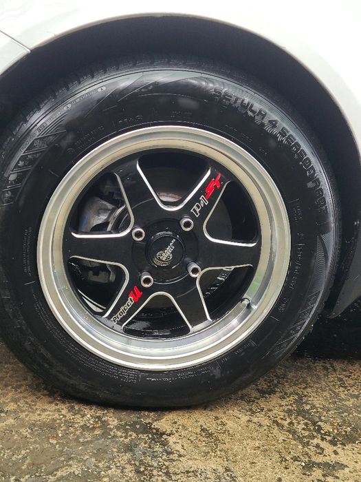 Jentra, lacetti ga tushadi. Yangi 1 oy yurgan diskani uzi sotiladi.