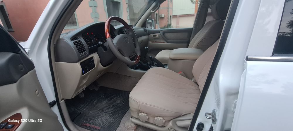 Toyota land cruiser 105.  Экспедиционный. Баки на 280 литров.