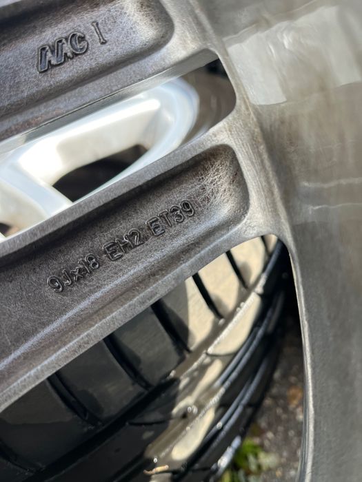 Джанти с гуми 18 за Mercedes