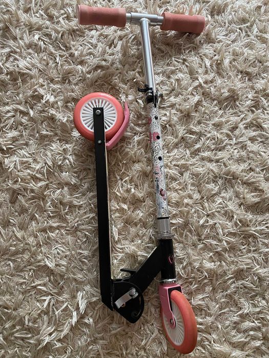 Trotineta Cup's pentru copii