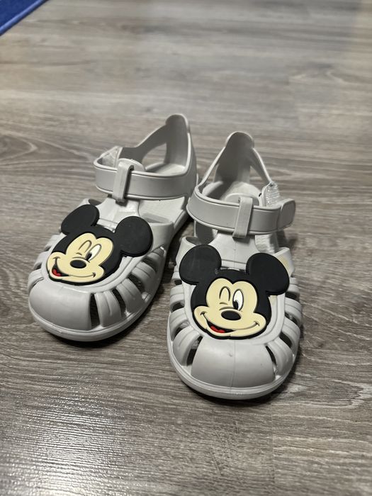 Детски сандали