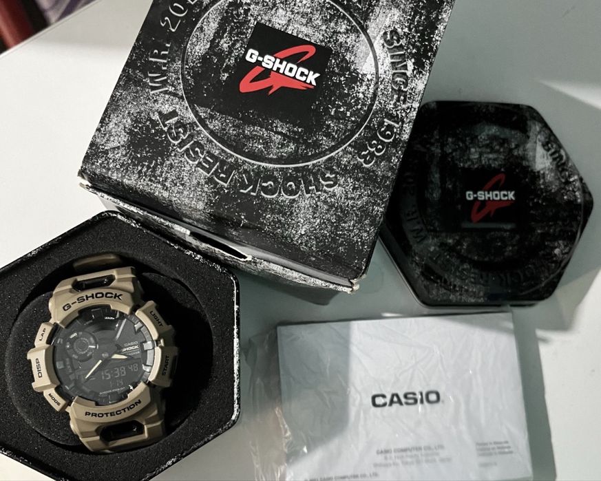 Часовник Casio G-SHOCK