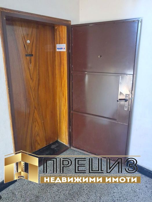 Продажба 5-стаен гр. Шумен - Куршун чешма 150m²