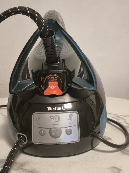 Stație de călcat Tefal express vision