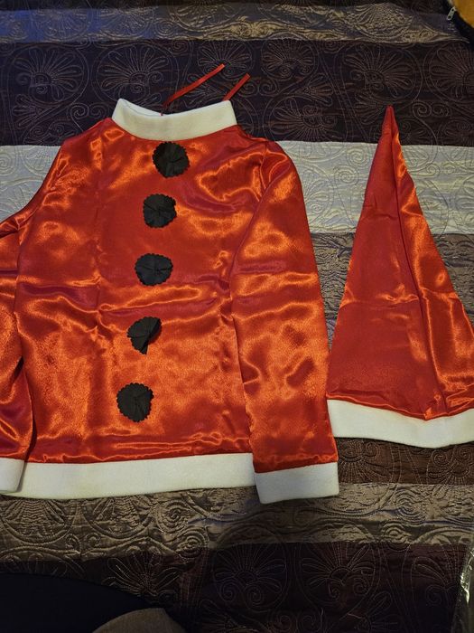 Costum de Mos Craciun pentru serbare