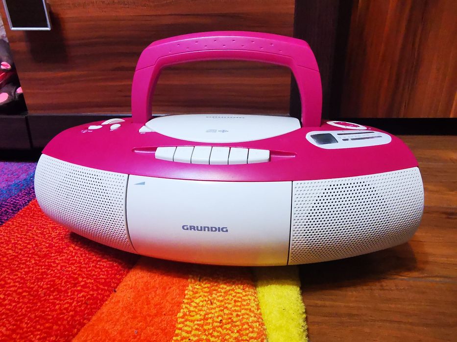 Combina Cd Radiocasetofon Grundig