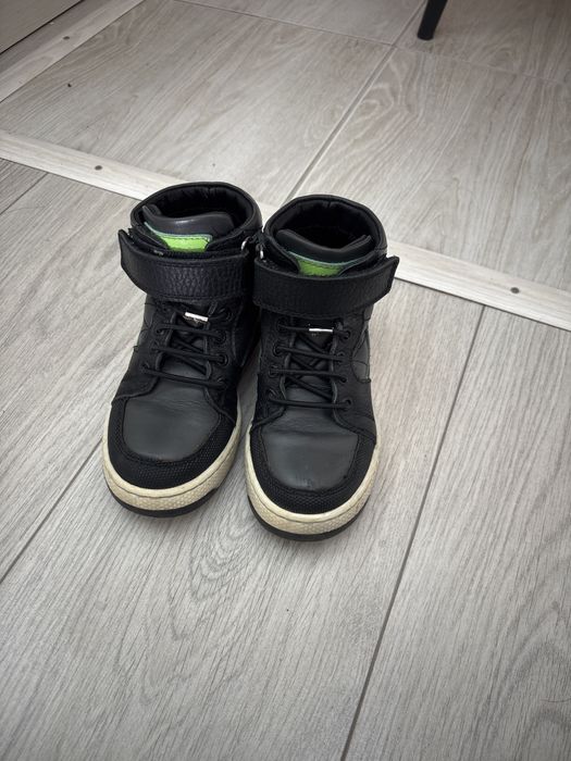 Продам детский обувь б/у