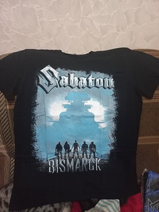 Футболки и банданы