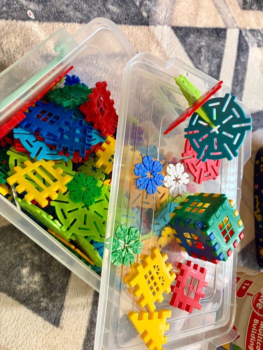 Детски пъзели и конструктори